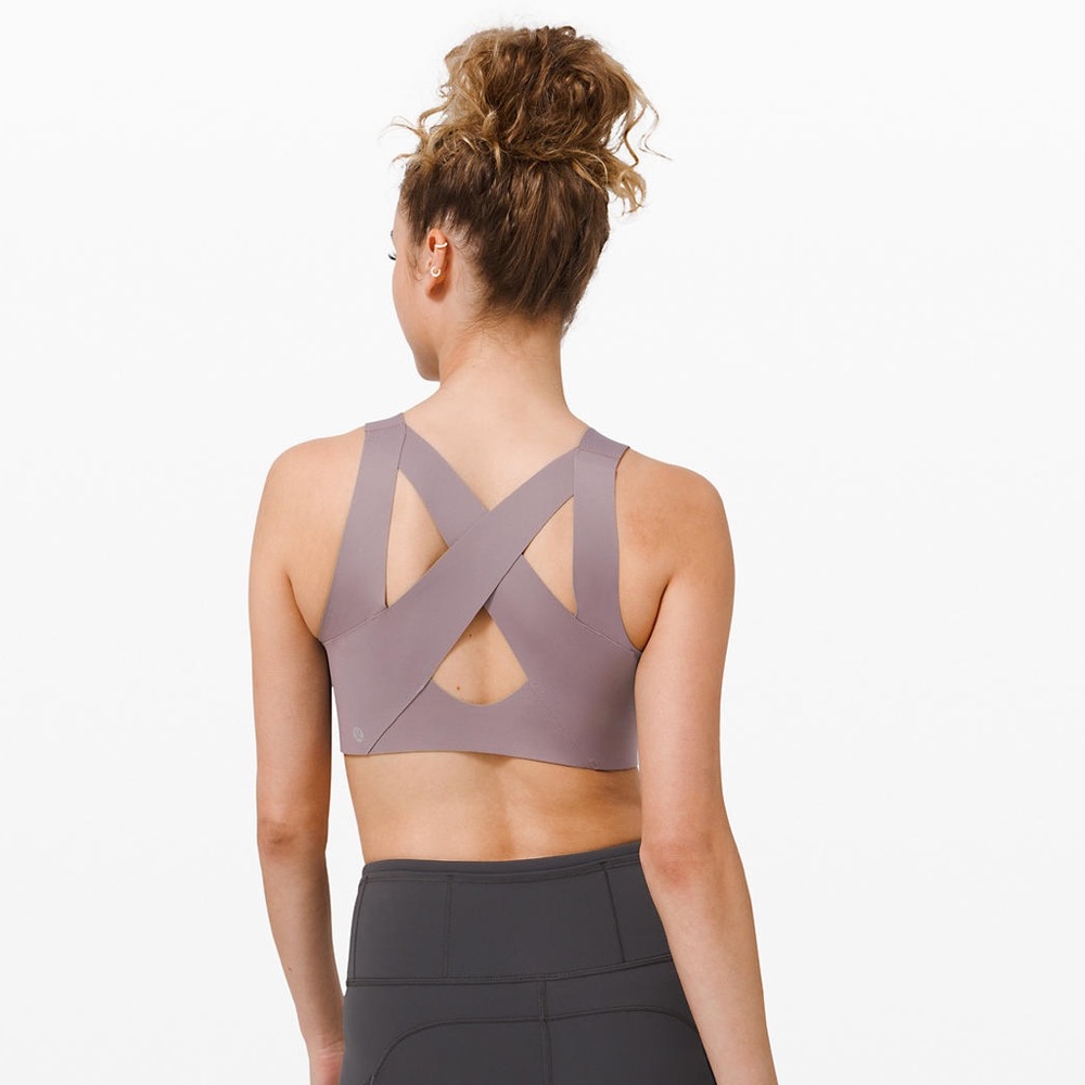 BNWT Lululemon Enlite Bra Zip Front (WHITE)